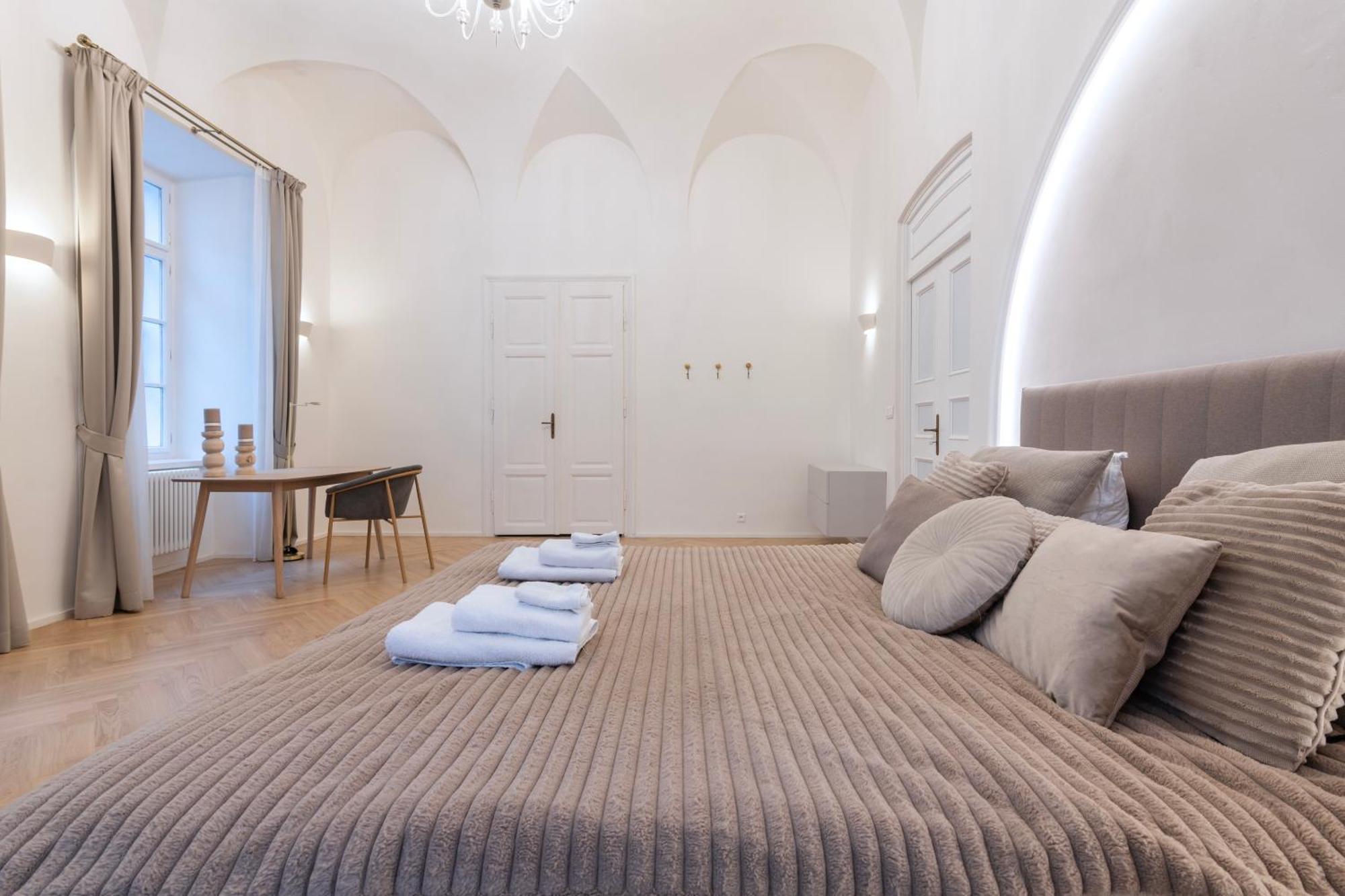 Arch Iv. Apartment ปราก ภายนอก รูปภาพ